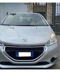 Peugeot 208.- 1.0 gpl garantita unico proprietario