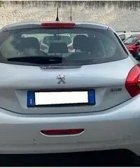 Peugeot 208.- 1.0 gpl garantita unico proprietario