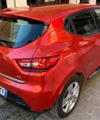 RENAULT Clio 1.5 dCi 8V 90CV CAMBIO AUTOMATICO