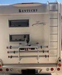 Kentucky estro 6s Ford gemellato dometic 1700
