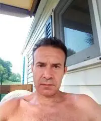Cerco donna seria per convivenza Cerco donna seria per convivenza