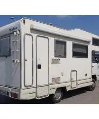 Nissan camper 6 posti, 130.000 km - 1999