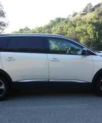 PEUGEOT 5008 2ª serie - 2017 PEUGEOT 5008 2ª serie - 2017