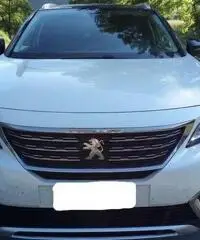 PEUGEOT 5008 2ª serie - 2017 PEUGEOT 5008 2ª serie - 2017