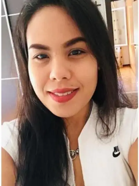 Baby sitter badante pulizie cameriera Baby sitter badante pulizie cameriera