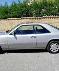 MERCEDES 200 CE coupé