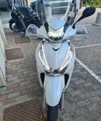 Sh 300