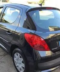 PEUGEOT 207 1.4 Hdi 70 cv - *5 PORTE* - 2008 PEUGEOT 207 1.4 Hdi 70 cv - *5 PORTE* - 2008