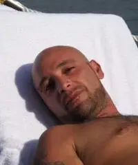 MASCHIO CERCA DONNA SEPARATA PER RELAZIONE 3484945271