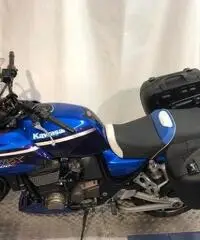 KAWASAKI ZRX 1200 S .