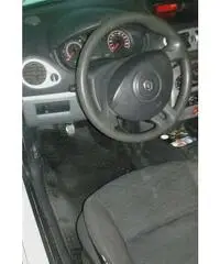 Clio 2007 scambio - Puglia Clio 2007 scambio - Puglia