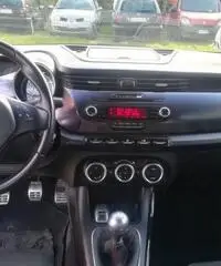 Alfa Romeo Giulietta 1.6 JTDm 105 cv