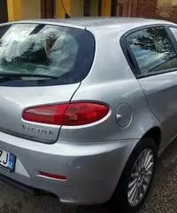 ALFA ROMEO 147 2ª serie - 2005 1.600 BENZINA