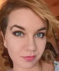 Cameriera tutto fare Cameriera tutto fare