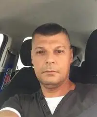 Addetta pulizie Addetta pulizie
