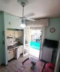 600 mt dal Mare Monolocale con Balcone soleggiato