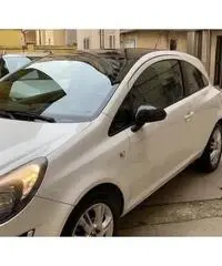 Opel Corsa bycolor GPL