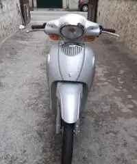 Aprilia Scarabeo 50 - 1999 EPOCA Aprilia Scarabeo 50 - 1999 EPOCA