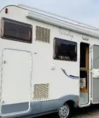 Mc Louis Tandy 640