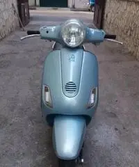 Piaggio Vespa 50 LX - 2005 Piaggio Vespa 50 LX - 2005