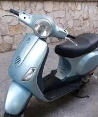 Piaggio Vespa 50 LX - 2005 Piaggio Vespa 50 LX - 2005