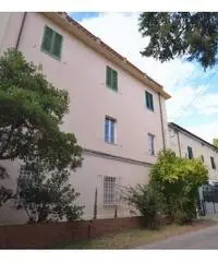 Rif.V553| appartamento trilocale Rif.V553| appartamento trilocale
