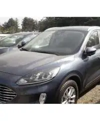 Ford Kuga 1.5 EcoBlue 120 CV 2WD Connect Ford Kuga 1.5 EcoBlue 120 CV 2WD Connect
