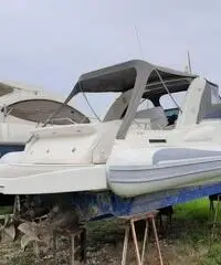 Gommone cabinato