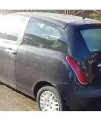 LANCIA YPSILON 1.3 multijet - 2004 LANCIA YPSILON 1.3 multijet - 2004