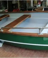 Barca tipo boston whaler 13