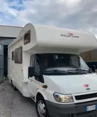 Camper mansardato