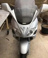 Piaggio X9 250