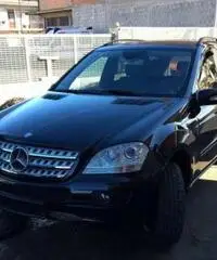 MERCEDES Classe M (W164) - 2007 MERCEDES Classe M (W164) - 2007