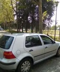 VOLKSWAGEN Golf 4ª serie - 2000