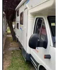 Camper mansardato Camper mansardato