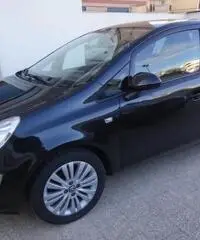 OPEL Corsa 1.3 MTJ 95cv - 2011