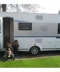 Roulotte 5/6 posti praticamente nuovo Roulotte 5/6 posti praticamente nuovo