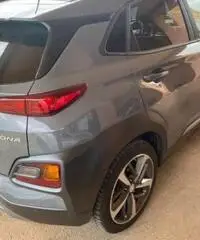 Kona 1000 3 t. 120 cv