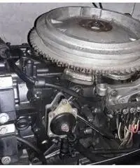 Barca con carrello e motore