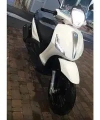 Beverly 125 i.e 2016