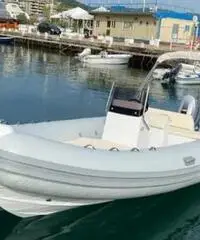 Noleggio gommone