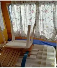 Roulotte completa di accessori veranda e cucinino