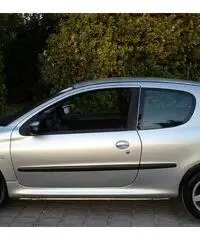 PEUGEOT 206 1.4 HDi 3p. XT