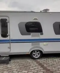 Adria avan Adria avan