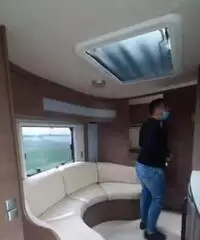 Adria avan Adria avan