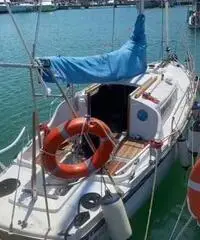 Barca a vela Amel