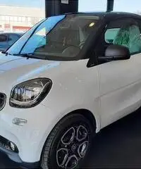 Noleggio smart fortwo 1.0 passion