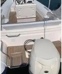 Gommone Pholas 23 con motore Evinrude 250 HP
