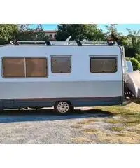 Motorhome Laika per 6 persone Motorhome Laika per 6 persone