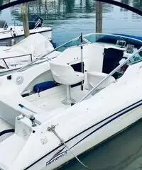 Semicabinato 6 me f.t. Senza motore Semicabinato 6 me f.t. Senza motore